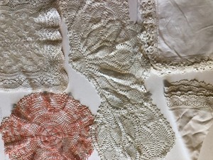 7 Vintage Dresser Scarves Doilies Mats Doily Crochet Tablecloth