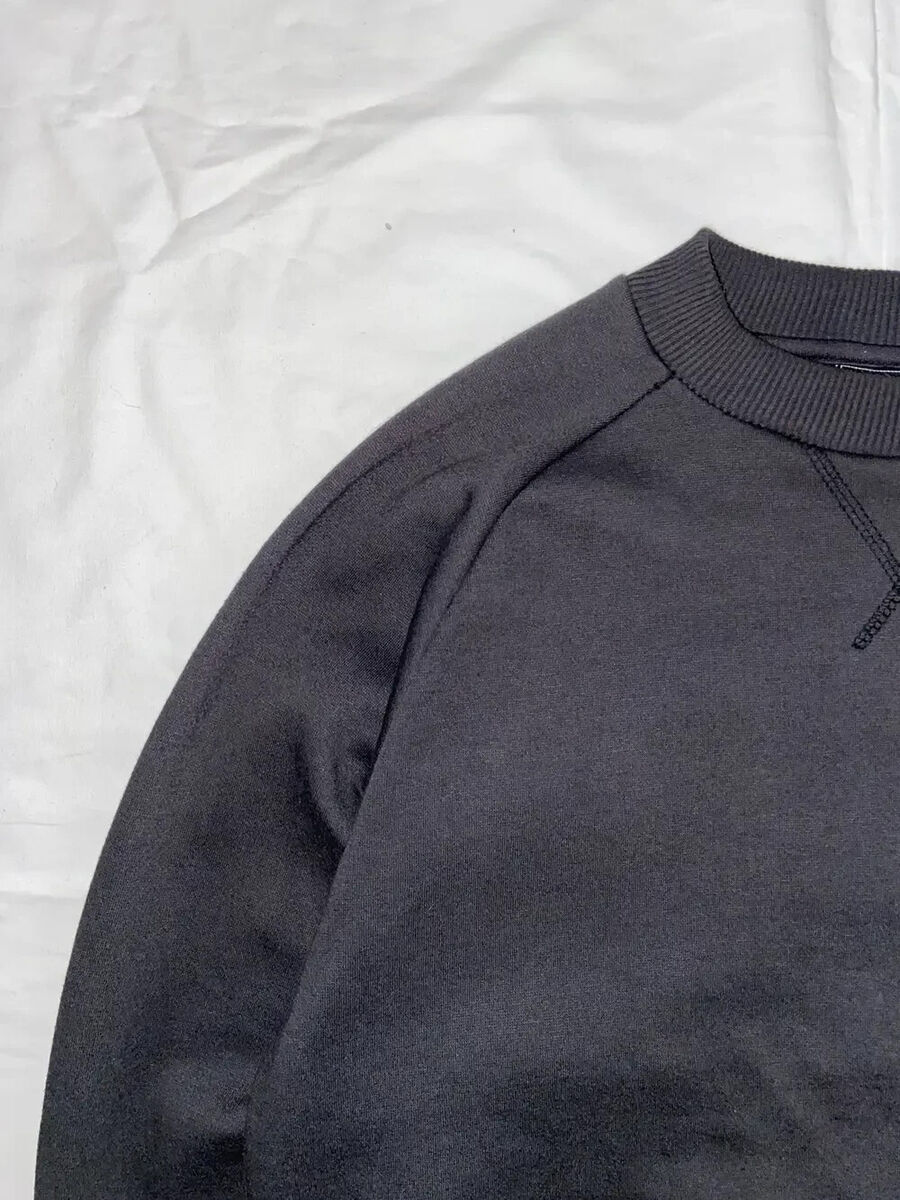 VINTAGE UMBRO BLACK FADED SWEATSHIRT Y2K LOGO CREWNECK MENS VINTAGE UMBRO BLACK FADED SWEATSHIRT Y2K LOGO CREWNECK MENS