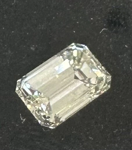 CERTIFICADO GIA 1.03 CT CLARTY VVS2 COLOR J CORTE ESMERALDA SUELTO DIAMANTE NATURAL Foto 2 de 3