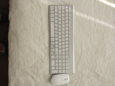 Fenifox Wireless Keyboard and Mouse, Full-Size Pink Whisper-Quiet Compatible