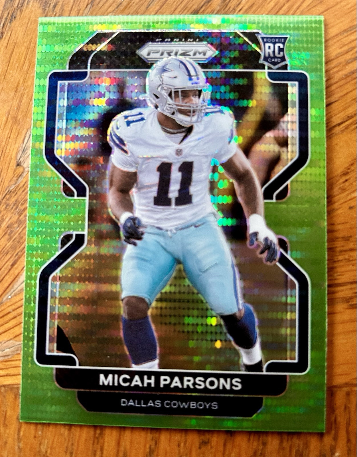 2021 Panini Prizm Micah Parsons Neon Green Pulsar Prizm #382