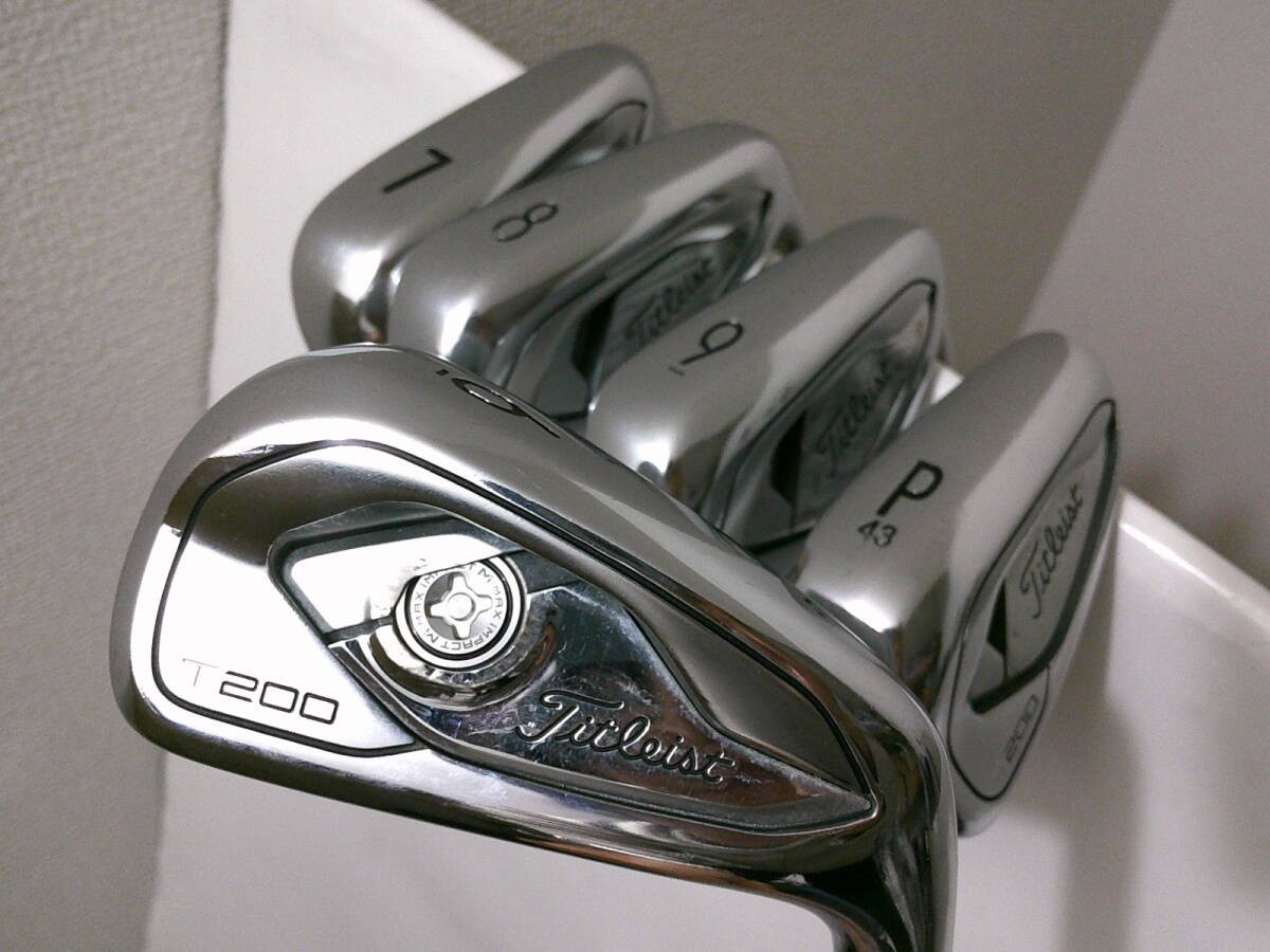 Titleist T200 NSpro modus105 FlexS Titleist Right Handed Iron Set