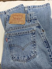 Vintage Levi's Women  s Levis 7 Relaxed Fit Tapered Leg USA 90s Mom Light Wash