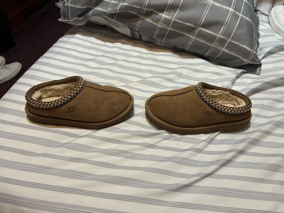 Uggs для мальчиков размер 1 маленькие дети - Изображение 3 из 4