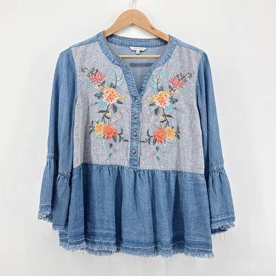 John Mark Embroidered Denim Linen Top L Blue Floral Boho Bell Sleeve Fringe EUC