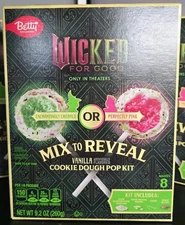 Betty Crocker WICKED Mix To Reveal Cake Pop Kit Pink Green Color Glinda Elphaba 
