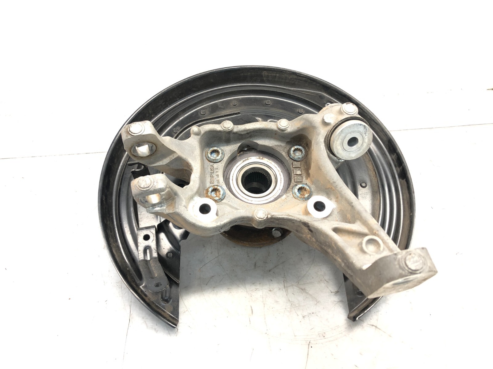 2014-2018 BENTLEY FLYING SPUR AWD LEFT DRIVER REAR SPINDLE KNUCKLE HUB OEM