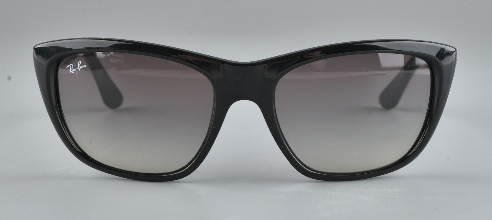 *Ray-Ban RB4154 601/32 Women's Sunglasses