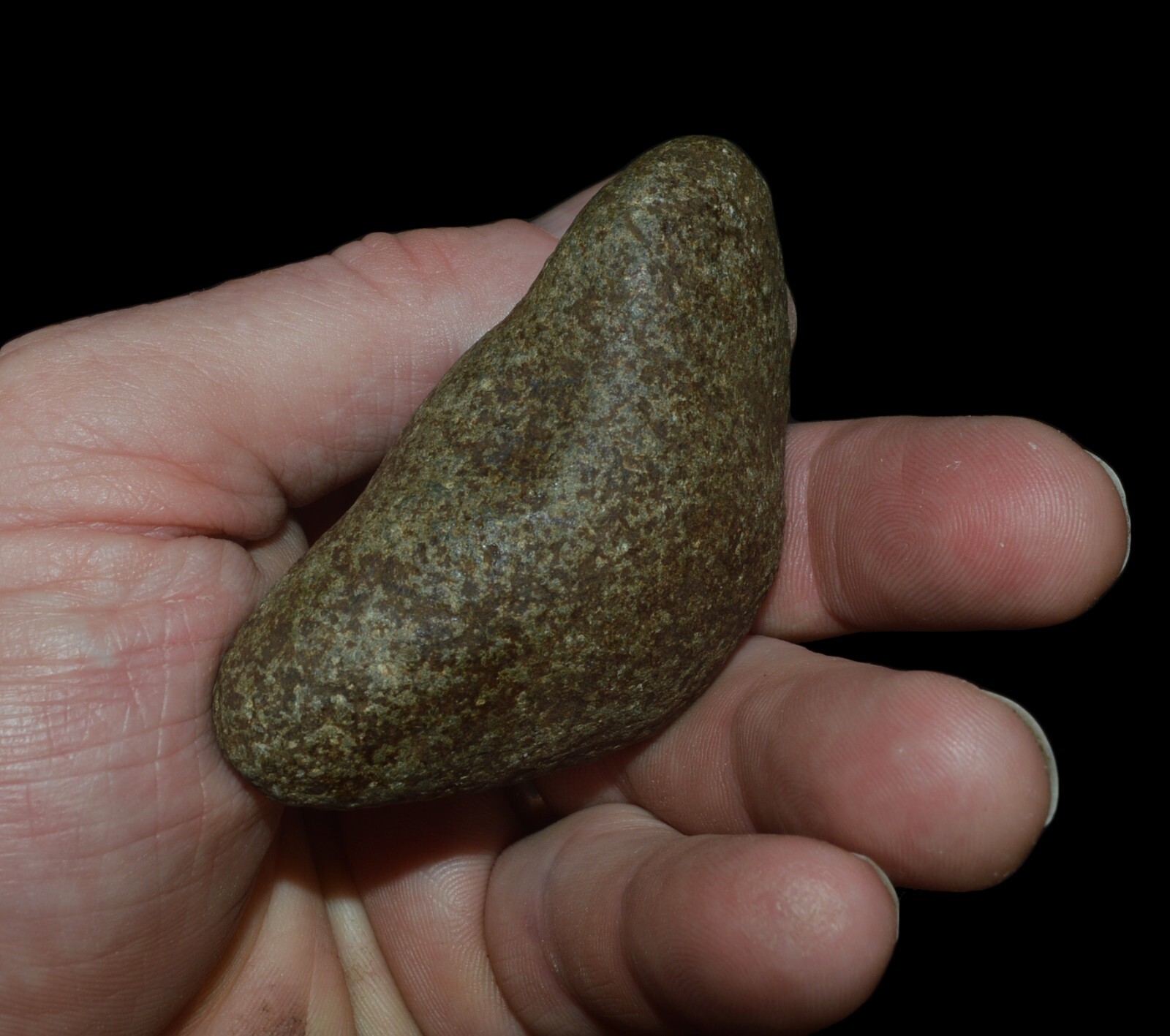 UNDRILLED BANNERSTONE MISSOURI INDIAN ARTIFACT TOOL HARDSTONE