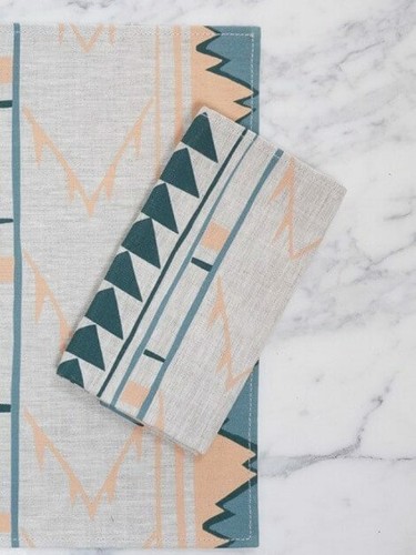 x4 Place Mats + x4 Matching Napkins Aztec Teal 100% Linen Eco Boho Scadi Eco Frd - Picture 3 of 4