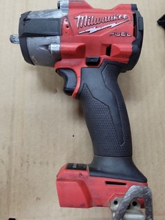 Milwaukee 18V Llave de Impacto Sin Escobillas 1/2" Par Medio 2860 20