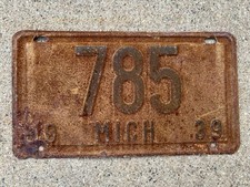 1939 Michigan License Plate Three Digit #785