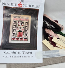 The Prairie Schooler Comin' To Town Cross Stitch Kit 2011 primitive Santa