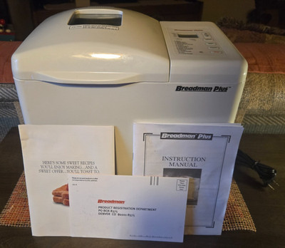 Breadman Automatic Bread Maker Model TR-700C With Removable Bread Pan