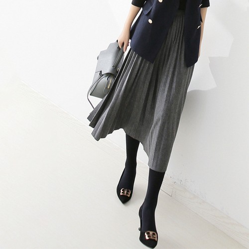 Women's 2025 Autumn Winter New Pleated Skirt Knitted High Waist Slimming Skirts - Bild 1 von 17