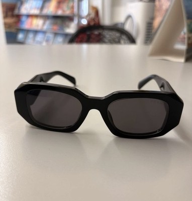 Prada PR 17WS 1AB5S0 Damen Sonnenbrille, Größe 49 - Schwarz/Dunkelgrau