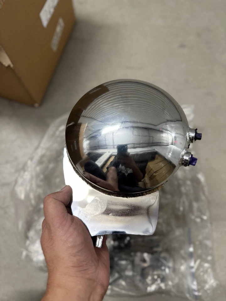 Chrome Drag Specialties Custom Oil Tank Domed Centre Fill TB26-233 - Image 3 of 4