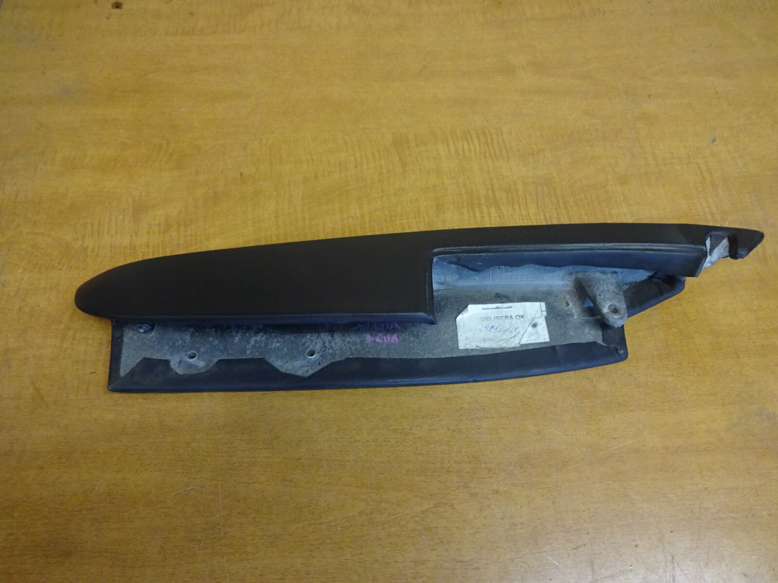 Ferrari 458 - RH Door Arm Rest Panel (Black)- P/N 81487700