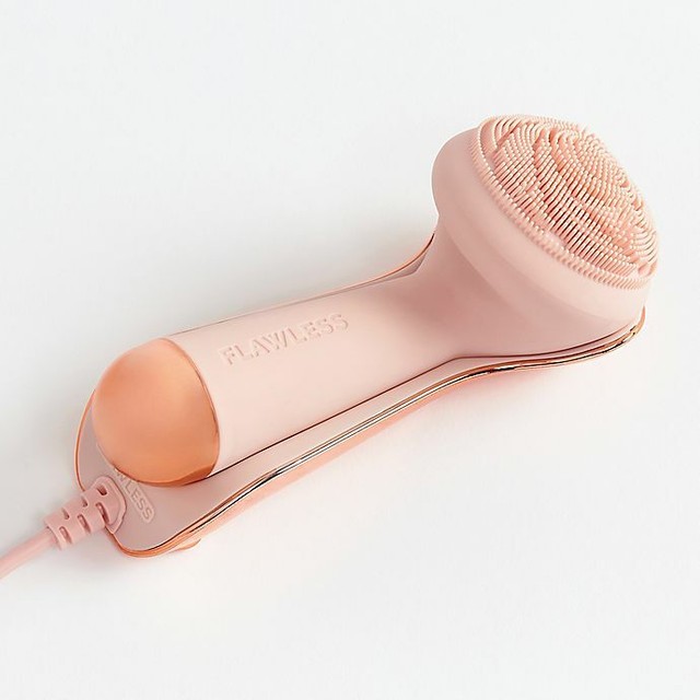 FLAWLESS Cleanser Facial Cleansing Brush Pink for sale online eBay