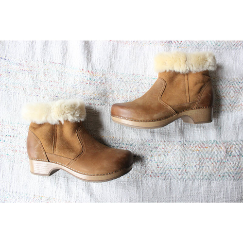 dansko clog boots