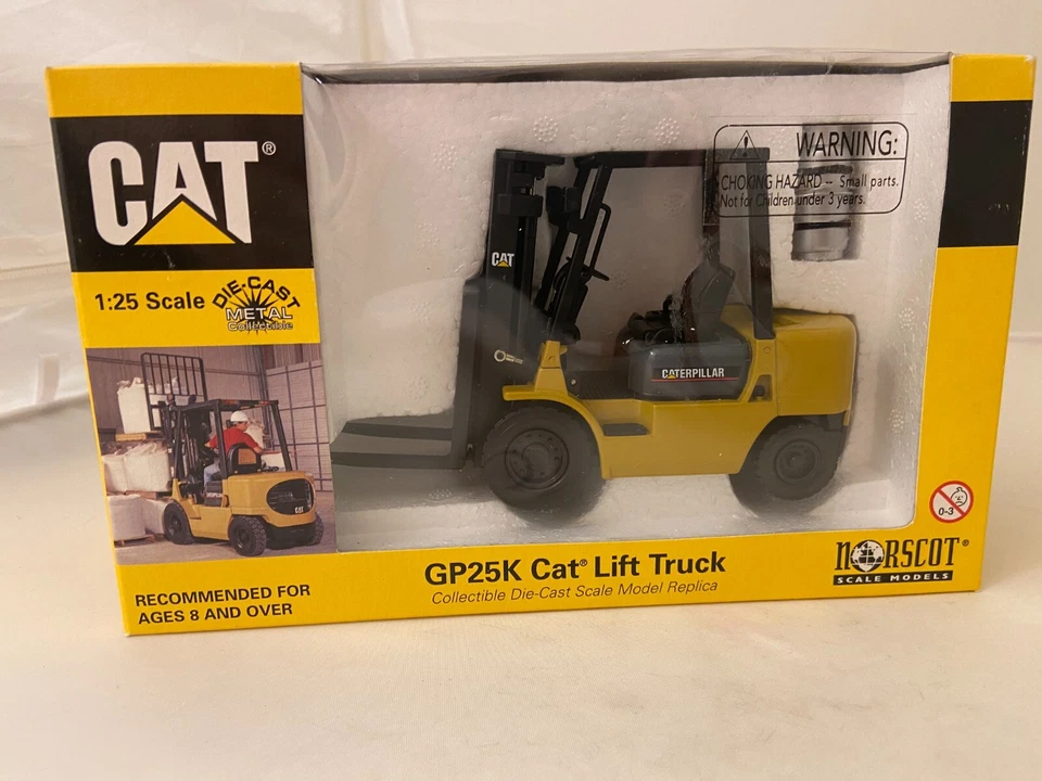 Norscot #55071 - Cat Caterpillar GP25K Forklift Lift Truck - 1:25. New in Box - Image 4 of 4