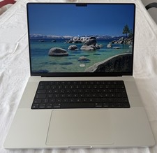 MacBook 16 Pro, M2, 16,2 Zoll, 16 GB, 2 TB SSD, neuwertig
