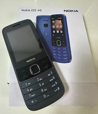 Nokia 225 4G FM radio 2.4'' Dual SIM Bluetooth 0.3MP 128MB 64MB RAM Mobile Phone
