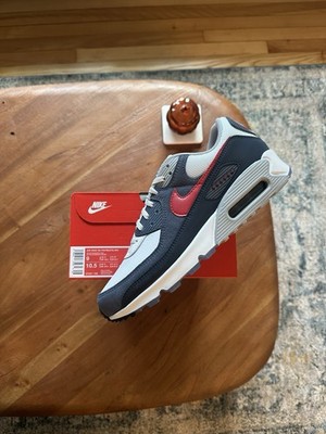 Size 9 Nike Air Max 90 x NFL New England Patriots Brand New Ships Asap