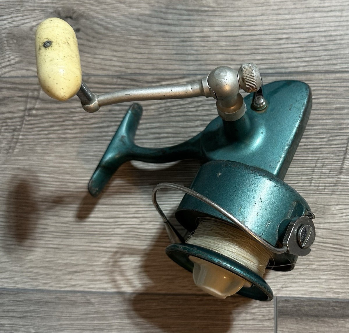 old green penn small spinning reels Vintage “Greenie” PENN Reel 704 Spinfisher Saltwater Spinning Reel Made In  USA