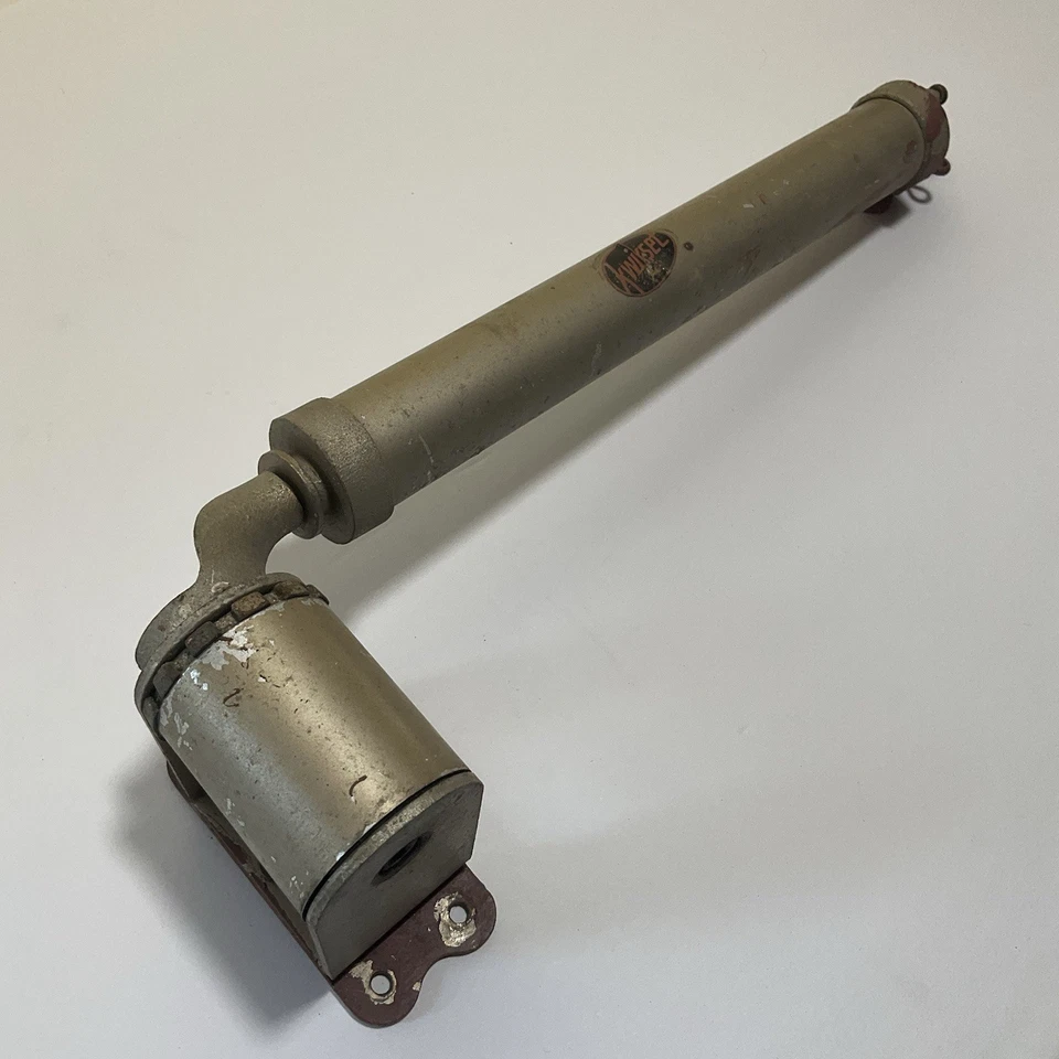 Amortiguador/cierrador de puerta Kwickset vintage Foto 2 de 4