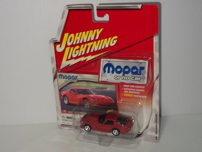 Johnny ( WHITE ) Lightning Mopar Or No Car #18 1998 Dodge Viper GTS Red