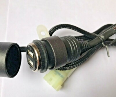 USB socket accessory power outlet auxiliary Kawasaki Z900