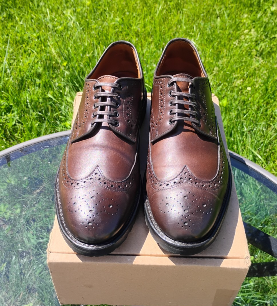 Allen Edmonds Strand Walnut Brogue Oxfords - Size 9.5D EUC Allen edmonds walnut strand - Gem main image 3