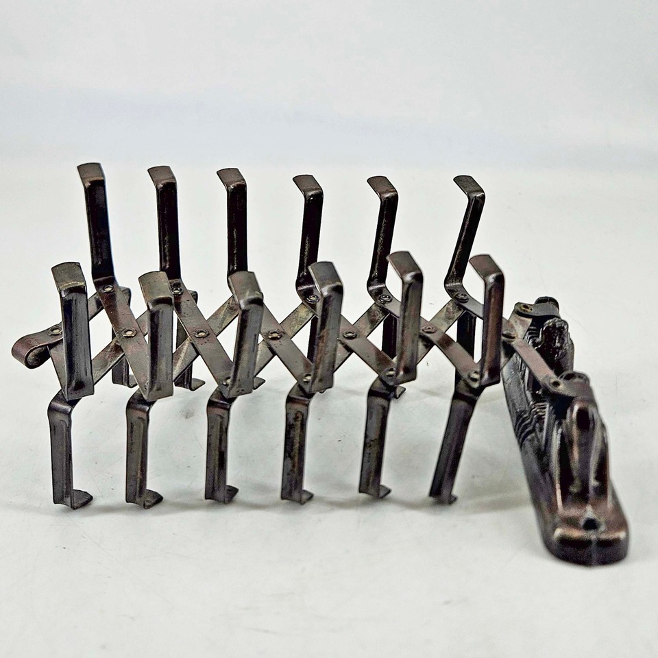 Vintage metal Art Deco Accordion Extendable wall mounted jewelry tie