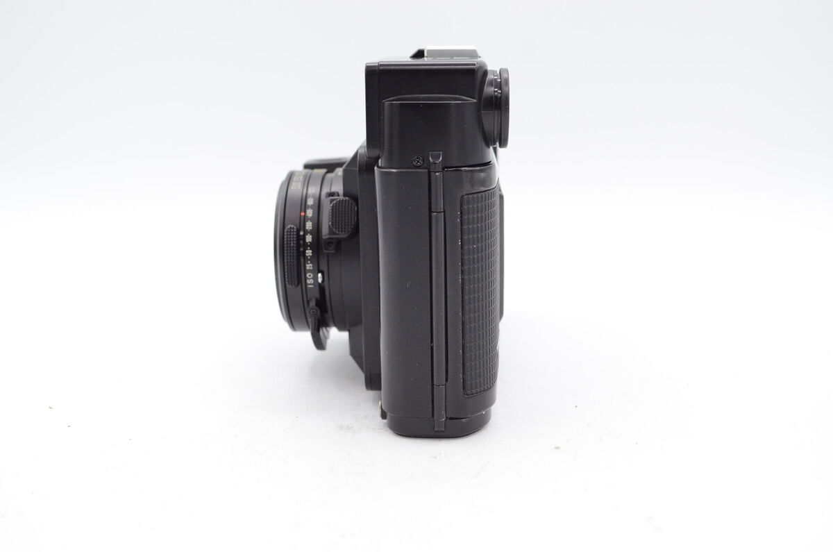 Fuji GS645W Professional Medium Format Camera with 45mm f Fuji GS645W Professional Medium Format Camera with 45mm f