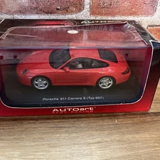 1:32 AUTOart Porsche 911 Carrera S (997) Red ~READ Description~ 