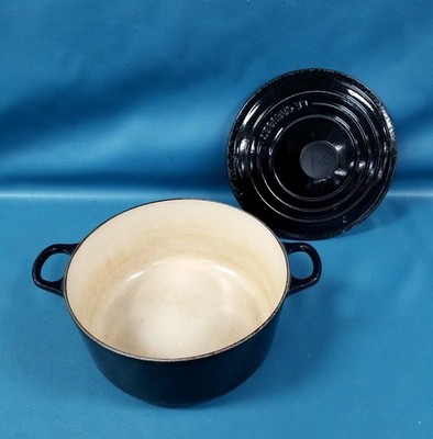 Black Le Creuset Enameled Cast Iron Dutch Oven #24 FRANCE 3.5qt Signature