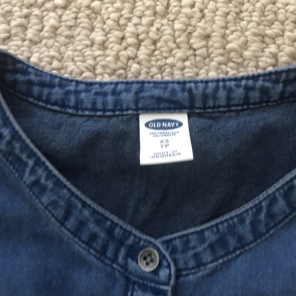 Old Navy Girls Size XS Blue Denim sleeveless dress botton front ruffle - Image 2 of 4