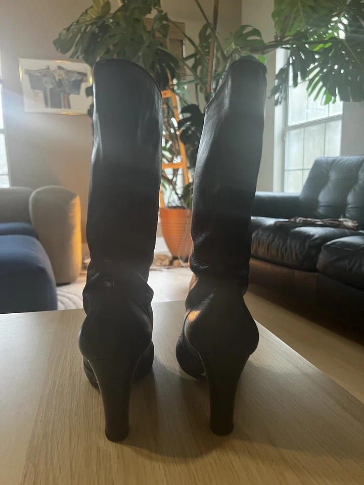 Chanel Black Leather CC Button Up/Snap Heeled Boots AUTHENTIC size 37 Calfskin - Image 3 of 4