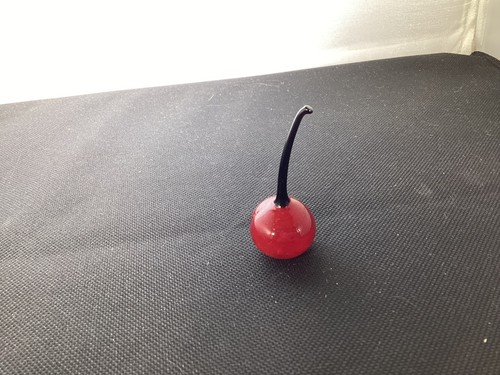 GlassOfVenice Murano Glass Cherry Figurine