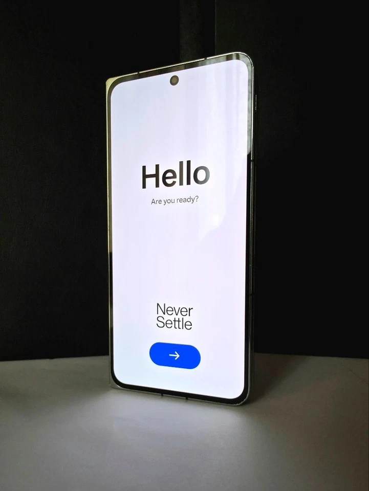 SMARTPHONE ONEPLUS OPEN 5G CPH2551 512 GB DUAL SIM 7,82"+6,31" 48MP EMERALD DUSK - Immagine 2 di 4