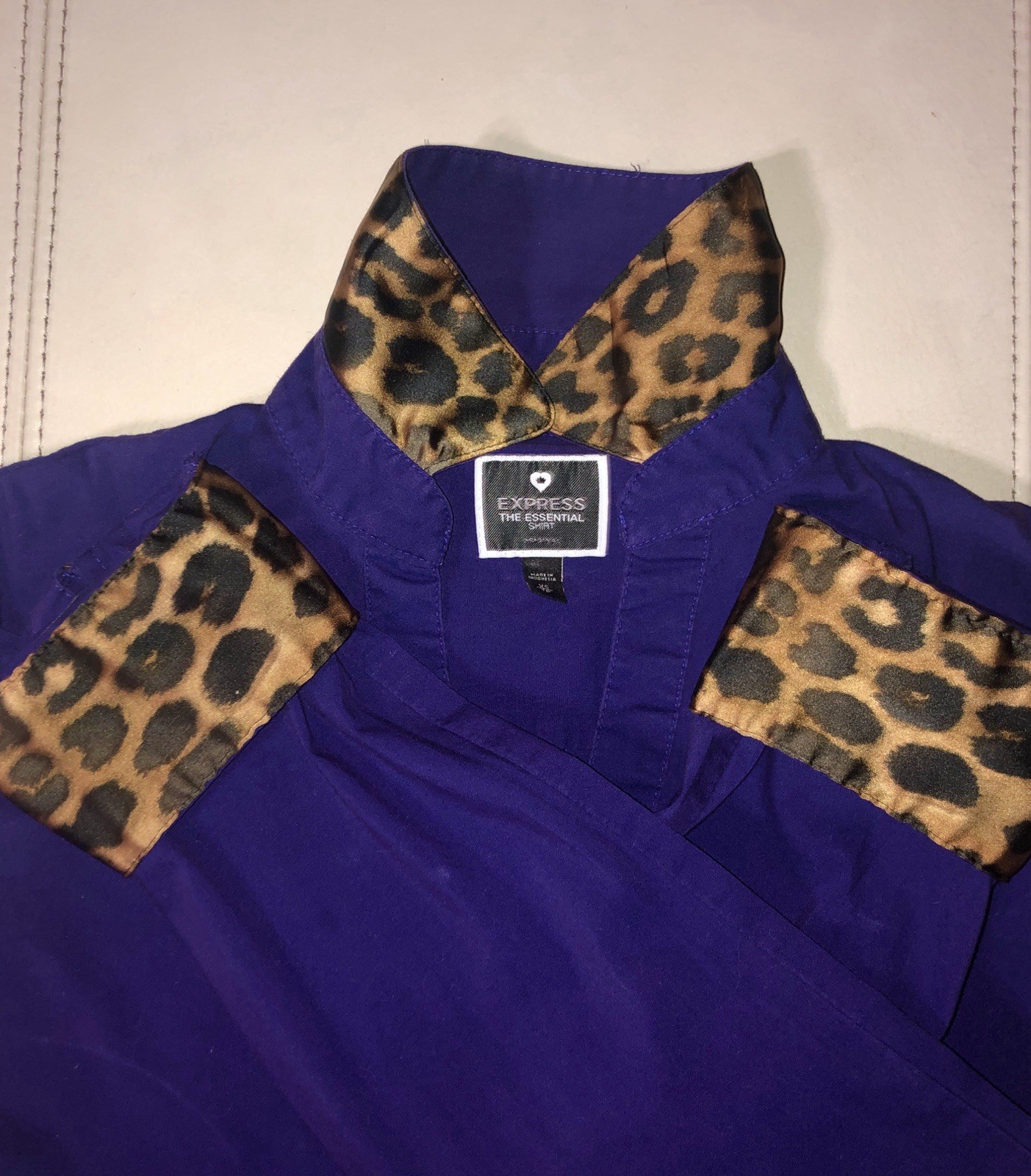 Express Essential Button Down Blouse - image 7