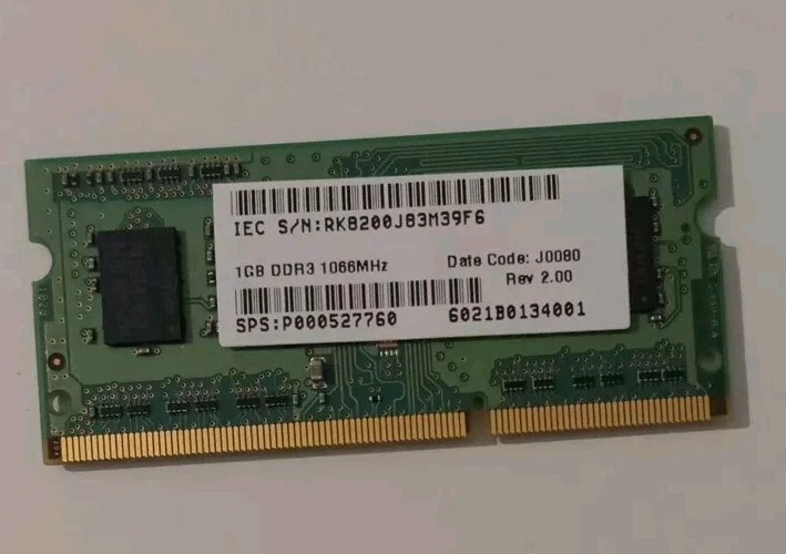 Memoria RAM Samsung 1GB SO-DIMM 1066 MHz 1Rx8 PC3-8500S M471B2873FHS-CF8 Testata - Immagine 2 di 3