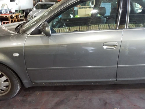 4B0831051D Porta anteriore sinistra per AUDI A6 BERLINA (4B2) 2.4 Quattro 1999 492866 - Foto 1 di 9
