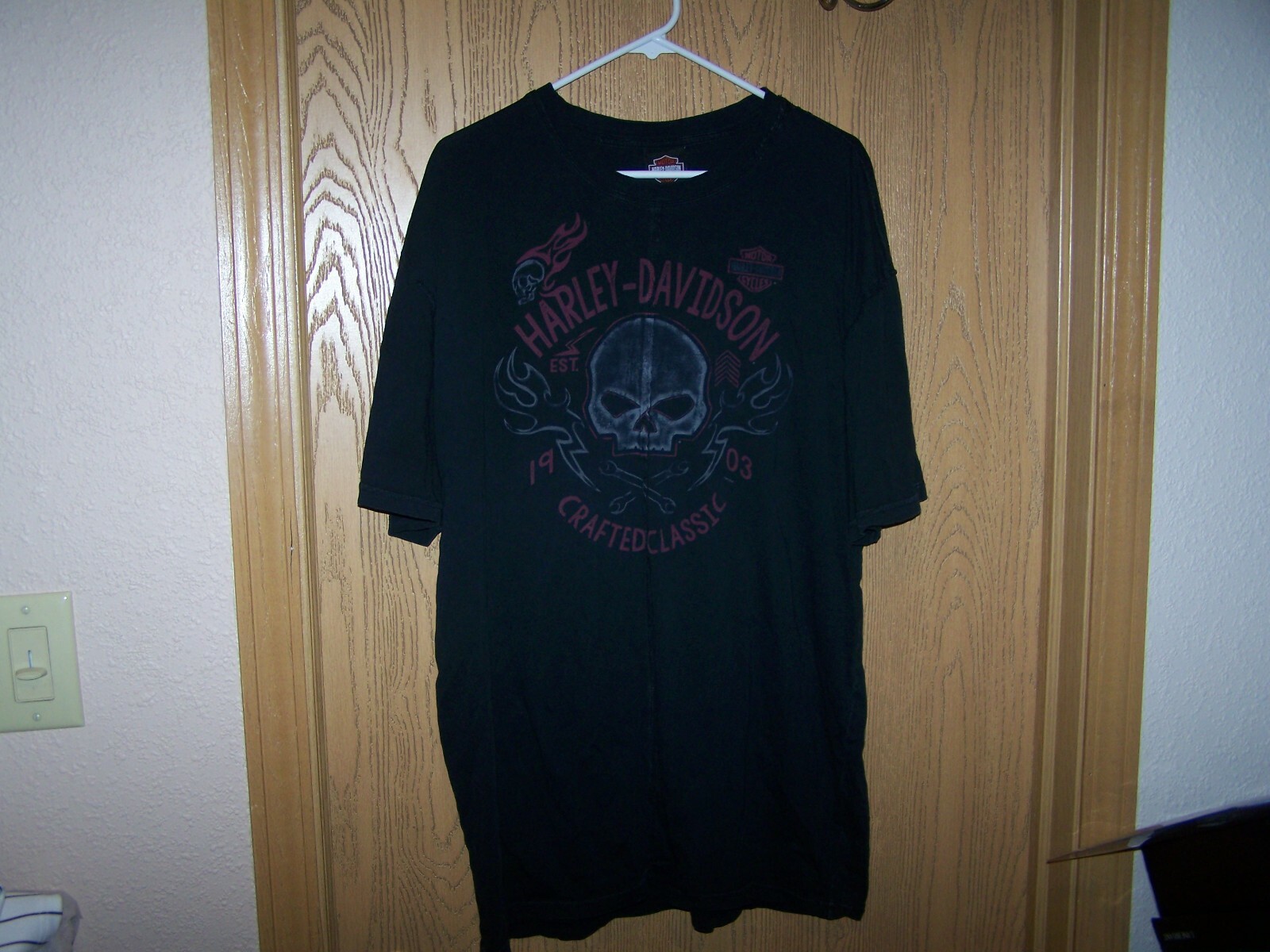 Picture 1 of 4