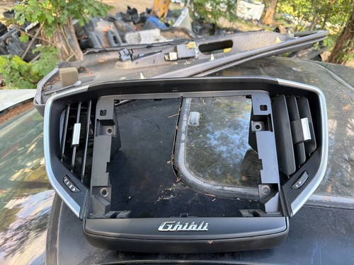 Maserati Ghibli 2014-2017 Center trim panel Black Photo - $59