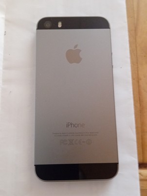 Verkaufe Hier Ein Iphone 5s Im Guten Zustand Mit Kabel Ohne Stecker Hat 32gb