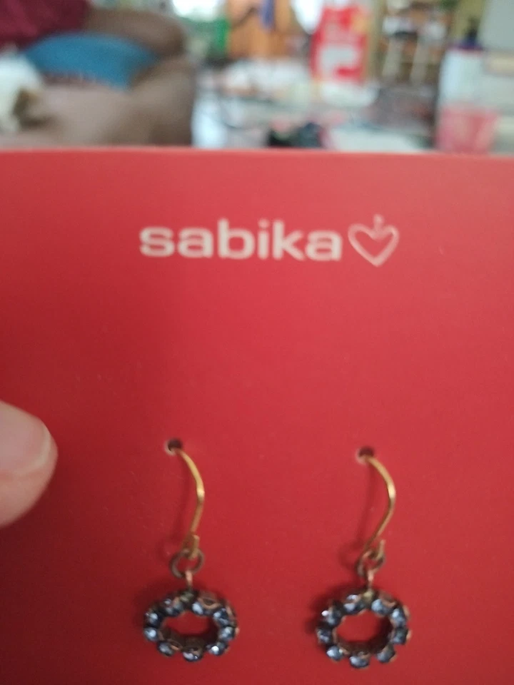 Pendientes colgantes de 2 piedras Sabika Jewelry pendientes perforados cristal azul Foto 3 de 4