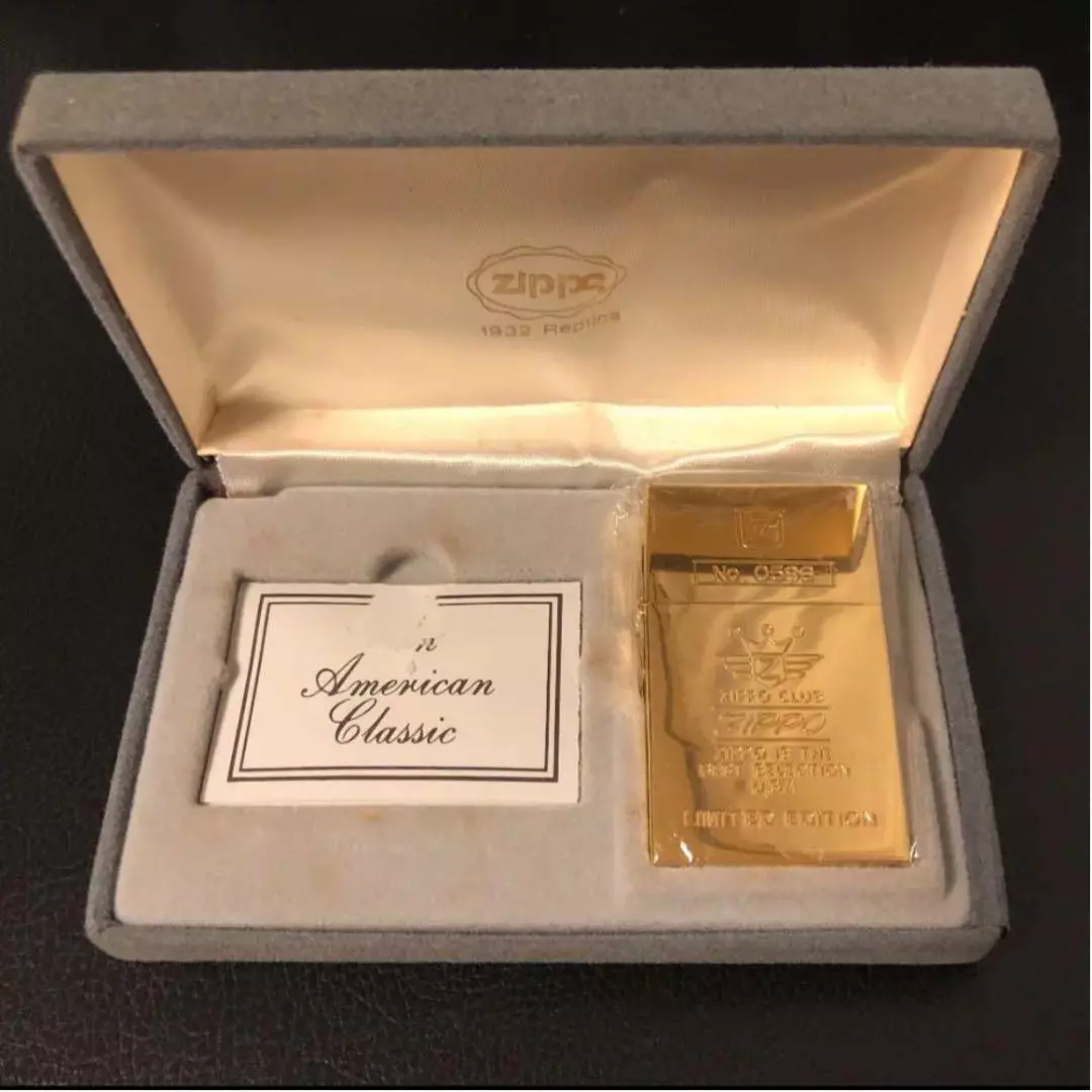Zippo 1932 Replica American Classic Gold Oil Lighter Extremely Rare JP
