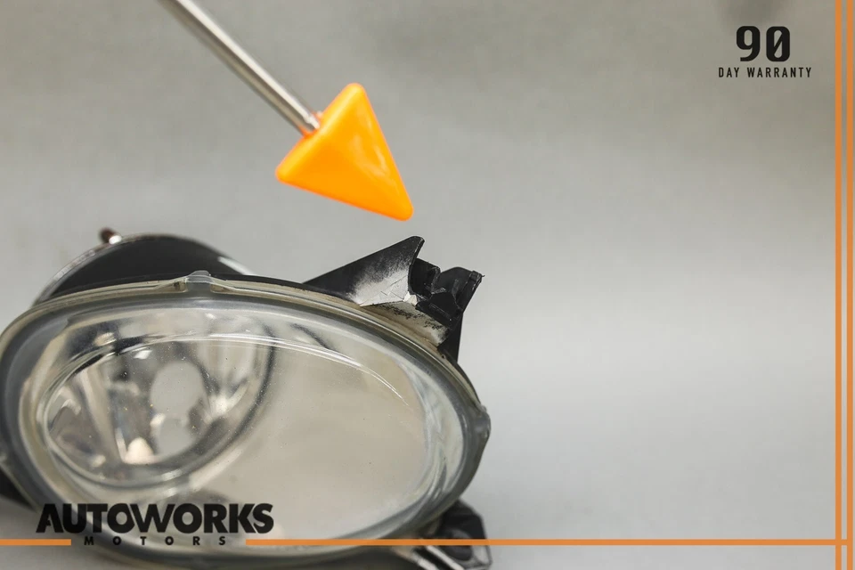 01-06 Jaguar XKR XK8 X100 Front Right Passenger Halogen Fog Light Lamp OEM - Image 4 of 4